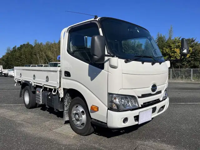 日野 デュトロ 小型 平ボディ 床鉄板 2RG-XZC605Mの中古トラック画像3