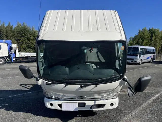 日野 デュトロ 小型 平ボディ 床鉄板 2RG-XZC605Mの中古トラック画像2