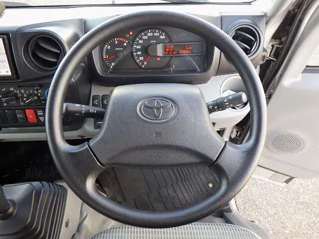 トヨタ ダイナ 小型 平ボディ TKG-XZC675 H30の中古トラック画像9