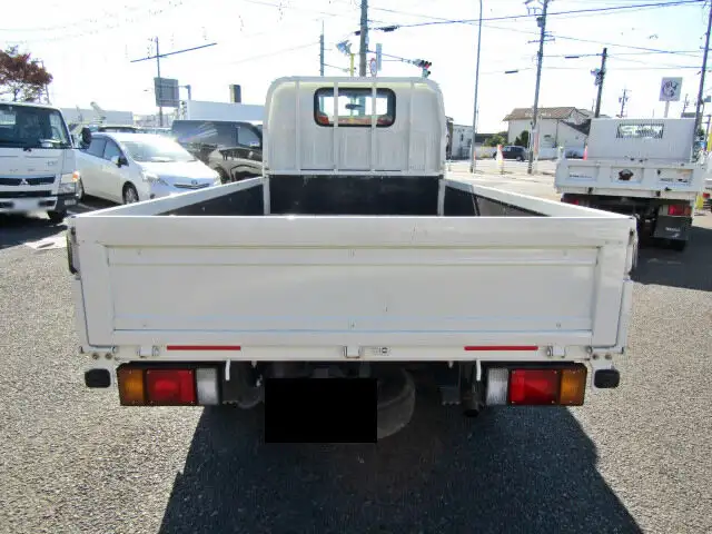 マツダ タイタン 小型 平ボディ カスタム TKG-LHR85Aの中古トラック画像2