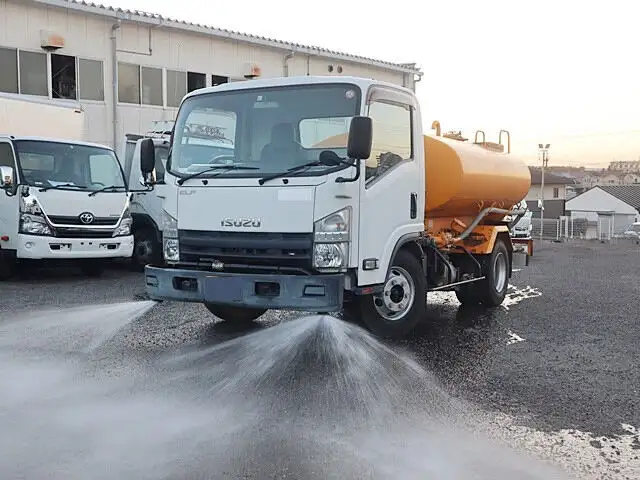 いすゞ エルフ 小型 タンク車 散水車 SKG-NPR85YNの中古トラック画像4