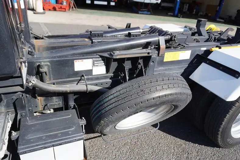 いすゞ エルフ 小型 アームロール ツインホイスト TPG-NKR85ANの中古トラック画像15