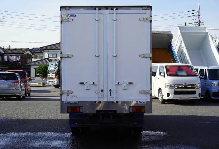 いすゞ エルフ 小型 冷凍冷蔵 低温 床ステンの中古トラック画像3