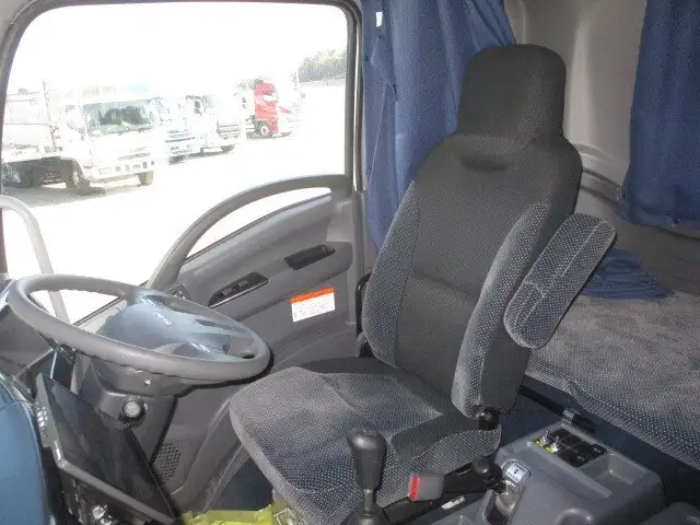 いすゞ フォワード 中型/増トン タンク車 バルク 2KG-FVZ60U2の中古トラック画像10