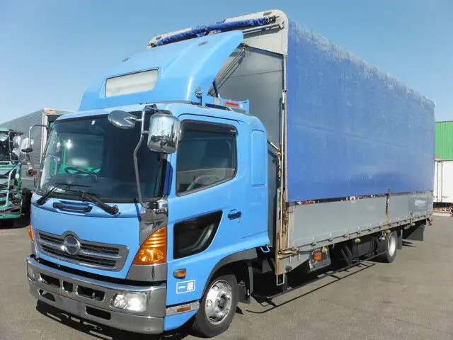 日野 レンジャー 中型/増トン ウイング 幌ウイング ベッドの中古トラック画像1