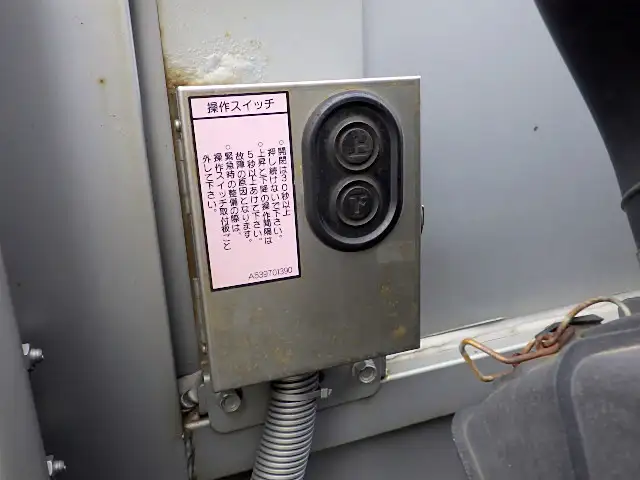 いすゞ フォワード 中型/増トン ウイング 幌ウイング TKG-FRR90S2の中古トラック画像6