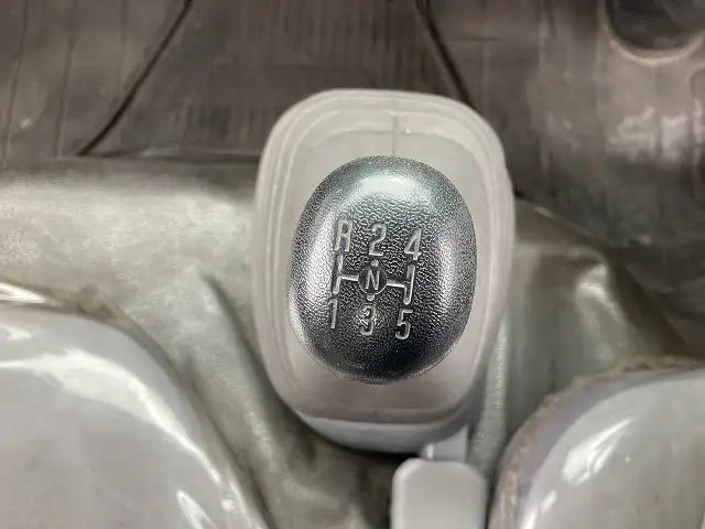 いすゞ エルフ 小型 平ボディ 床鉄板 TRG-NJR85Aの中古トラック画像12