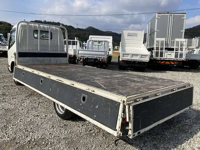 トヨタ トヨエース 小型 平ボディ TKG-XZU655 H30の中古トラック画像4