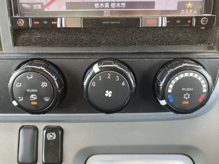 三菱 キャンター 小型 平ボディ TKG-FBE20 H29の中古トラック画像10