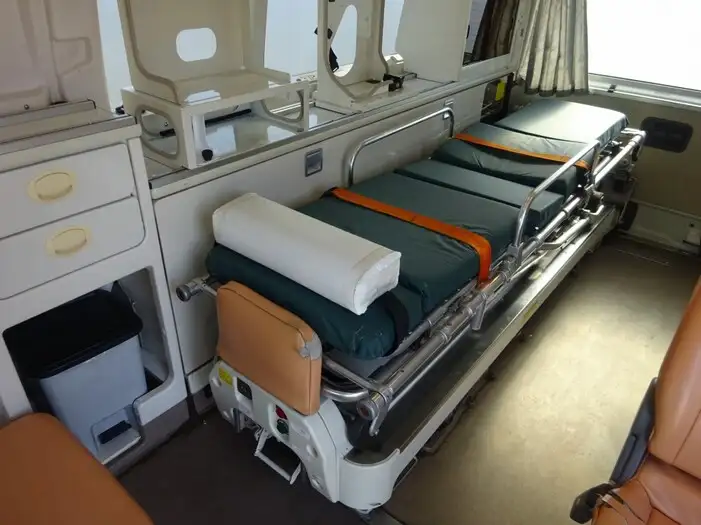 トヨタ ハイエース 小型 特殊車両 CBF-TRH226S H21の中古トラック画像14