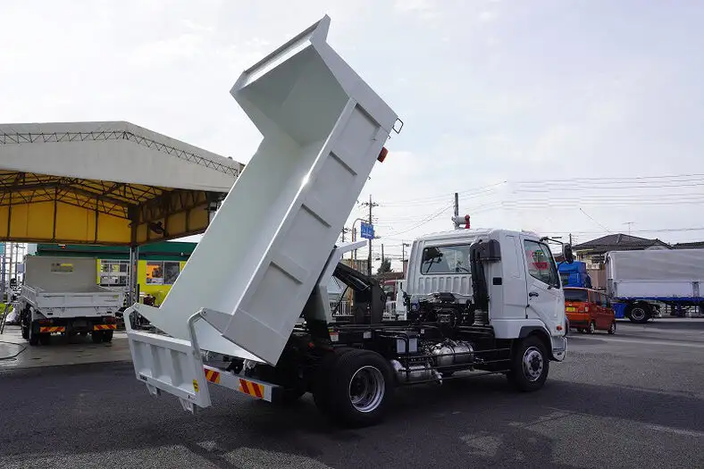 三菱 ファイター 中型/増トン ダンプ ベッド 2KG-FK62FZの中古トラック画像4