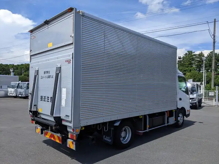 日野 デュトロ 小型 アルミバン パワーゲート TKG-XZU710Mの中古トラック画像2