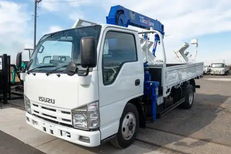 いすゞ エルフ 小型 クレーン付 4段 ラジコンの中古トラック画像1