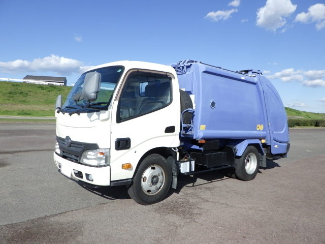 日野 デュトロ 小型 パッカー車