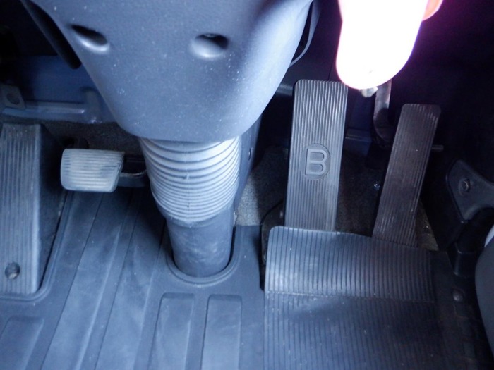 日産UD コンドル 中型 ウイング ベッド QKG-PK39LH|画像14