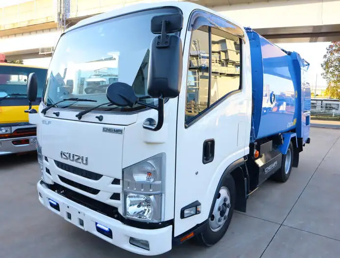 いすゞ エルフ 小型 パッカー車 プレス式 TFG-NMR82ZANの中古トラック画像1