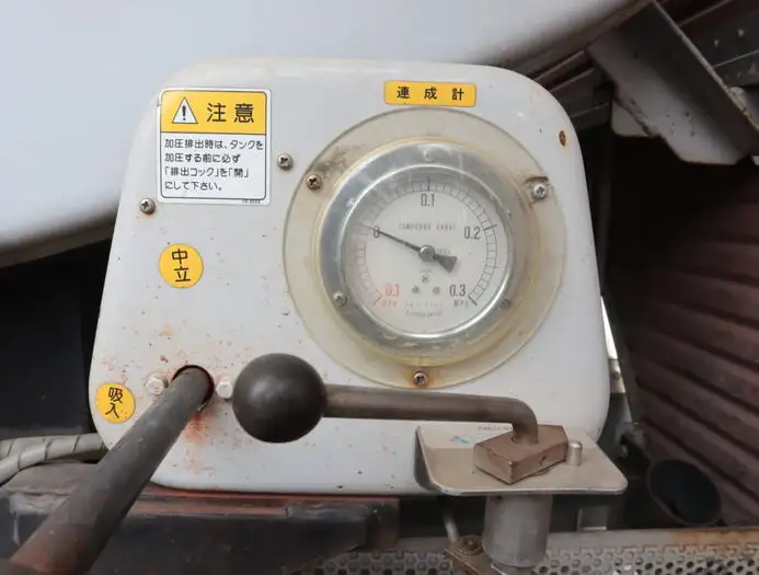 三菱 キャンター 小型 タンク車 バキューム TKG-FEA80の中古トラック画像7