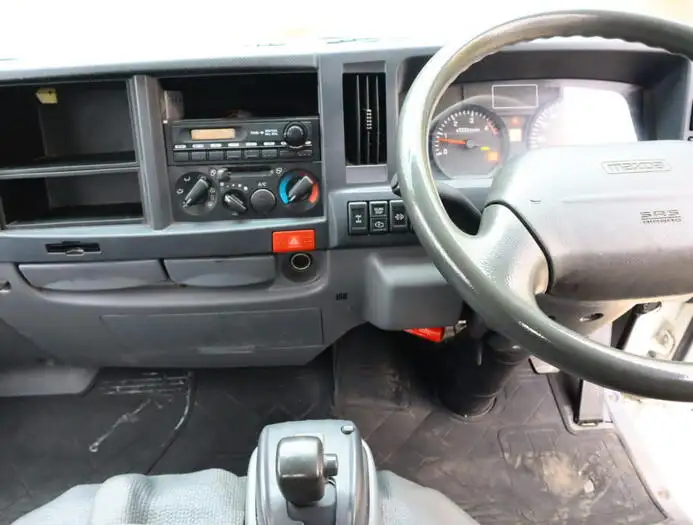 マツダ タイタン 小型 平ボディ TKG-LHS85A H26の中古トラック画像12