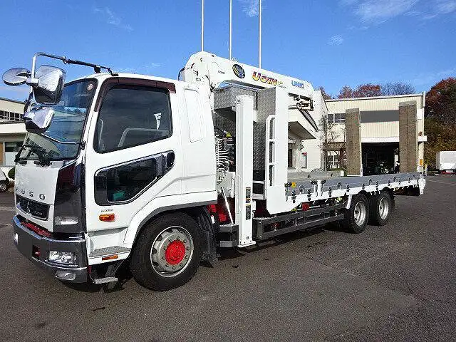 三菱 ファイター 中型/増トン 車両重機運搬 3段クレーン ウインチの中古トラック画像1