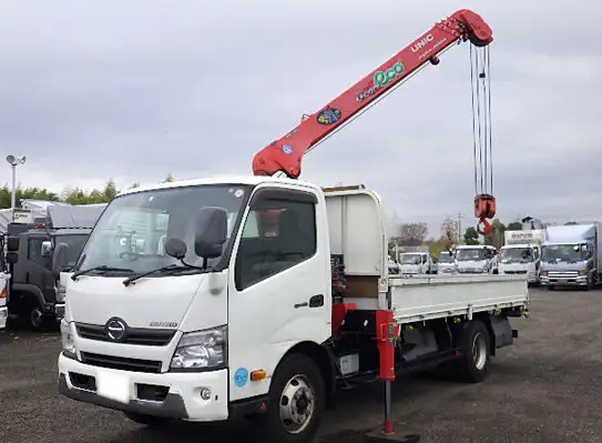 日野 デュトロ 小型 クレーン付 4段 フックインの中古トラック画像1