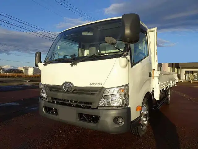 トヨタ ダイナ 小型 平ボディ TKG-XZU710 H29の中古トラック画像1