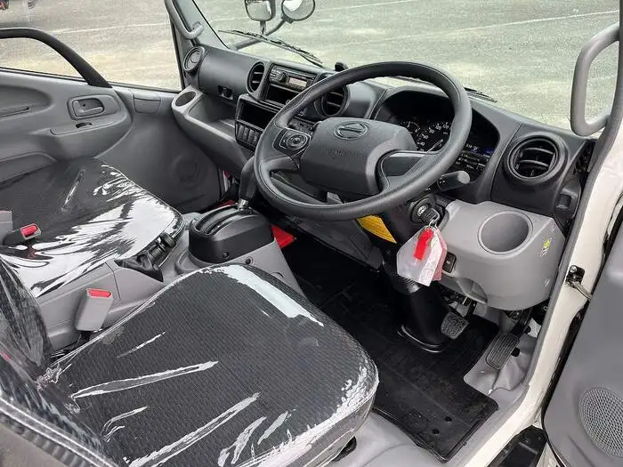 日野 デュトロ 小型 平ボディ 2RG-XZU655M R4の中古トラック画像8