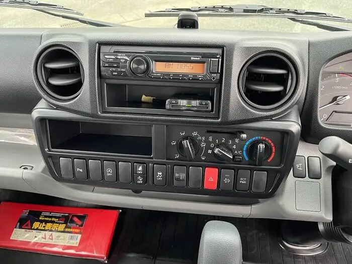 日野 デュトロ 小型 平ボディ 2RG-XZU655M R4の中古トラック画像10