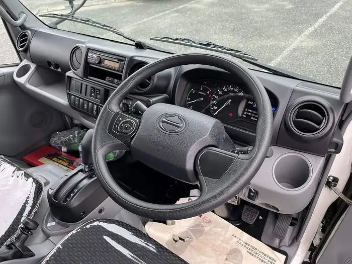 日野 デュトロ 小型 アルミバン 2RG-XZC605M R4の中古トラック画像7