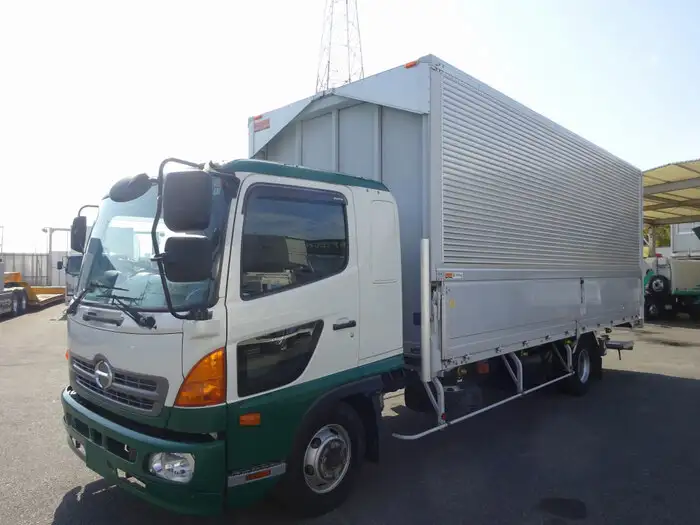 日野 レンジャー 中型/増トン ウイング パワーゲート 床鉄板 の中古トラック【車両No.137021】