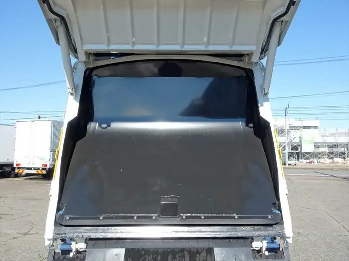 日野 レンジャー 中型/増トン パッカー車 プレス式 2KG-CG2ABAの中古トラック画像10