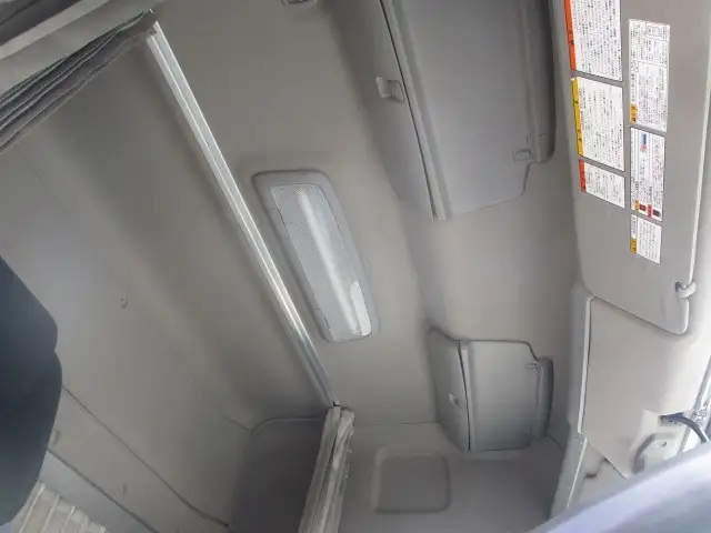 日野 プロフィア 大型 トラクター ハイルーフ 1デフの中古トラック画像14