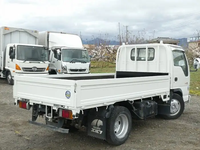 いすゞ エルフ 小型 平ボディ 床鉄板 KR-NKR81Eの中古トラック画像5