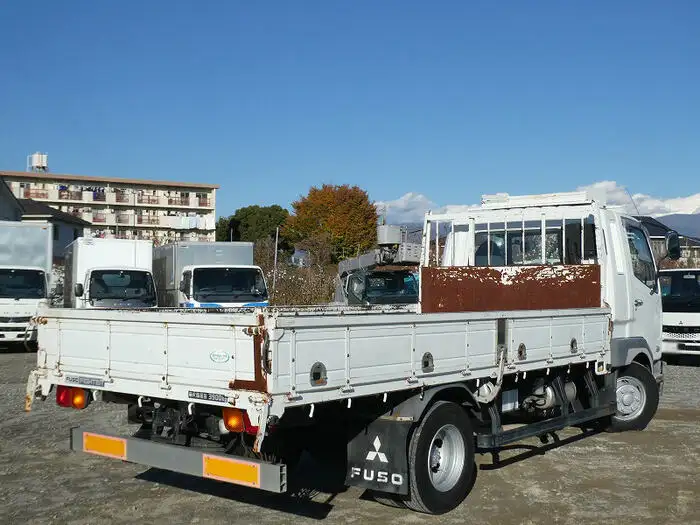 三菱 ファイター 中型/増トン 平ボディ 床鉄板 ベッドの中古トラック画像5