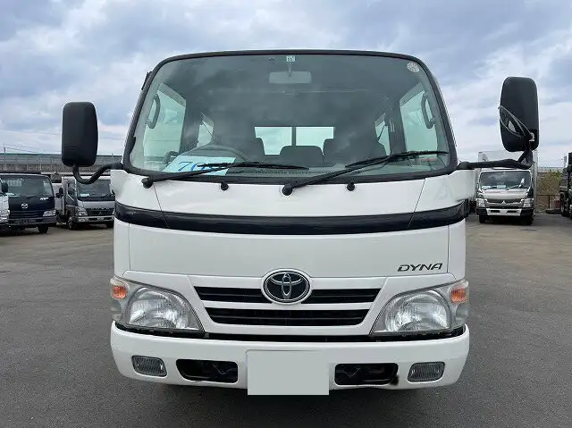 トヨタ ダイナ 小型 平ボディ Wキャブ パワーゲート の中古トラック【車両No.137206】