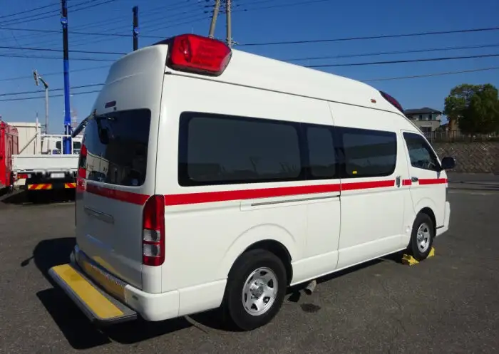 トヨタ ハイエース 小型 特殊車両 CBF-TRH221K H26の中古トラック画像4