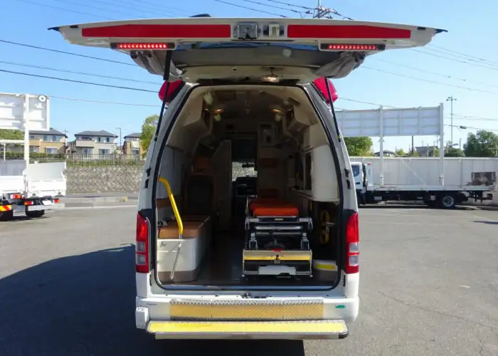 トヨタ ハイエース 小型 特殊車両 CBF-TRH221K H26の中古トラック画像6