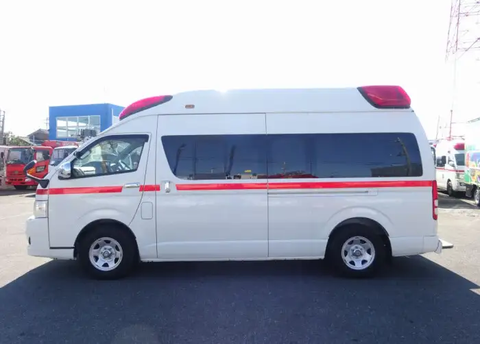 トヨタ ハイエース 小型 特殊車両 CBF-TRH221K H26の中古トラック画像3