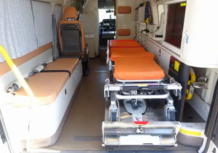 トヨタ ハイエース 小型 特殊車両 CBF-TRH221K H26の中古トラック画像10