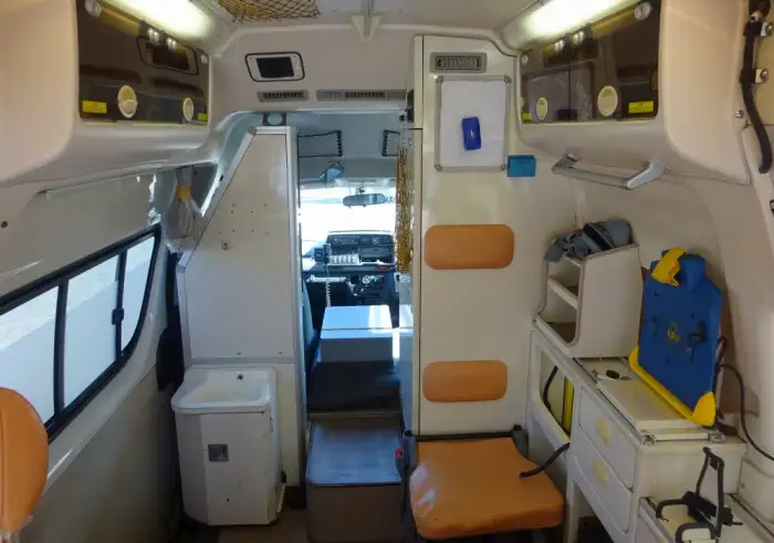 トヨタ ハイエース 小型 特殊車両 CBF-TRH221K H26の中古トラック画像15