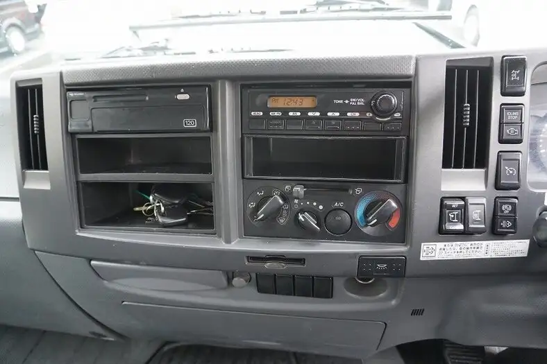 いすゞ フォワード 中型/増トン パッカー車 プレス式 ベッドの中古トラック画像13