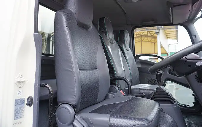 いすゞ フォワード 中型/増トン パッカー車 プレス式 ベッドの中古トラック画像11