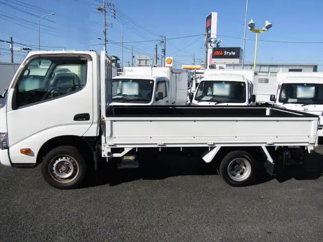 トヨタ トヨエース 小型 平ボディ QDF-KDY231 H29の中古トラック画像3