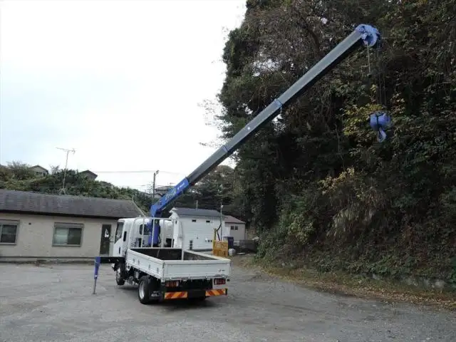 いすゞ エルフ 小型 クレーン付 4段 ラジコンの中古トラック画像4
