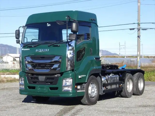 いすゞ ギガ 大型 トラクター ハイルーフ 2デフ の中古トラック【車両No.137421】