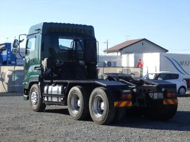 いすゞ ギガ 大型 トラクター ハイルーフ 2デフの中古トラック画像5