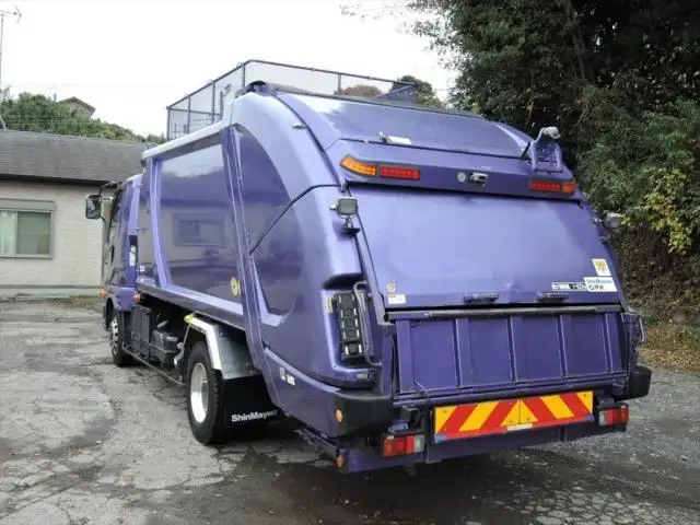 三菱 ファイター 中型/増トン パッカー車 プレス式 ベッドの中古トラック画像3