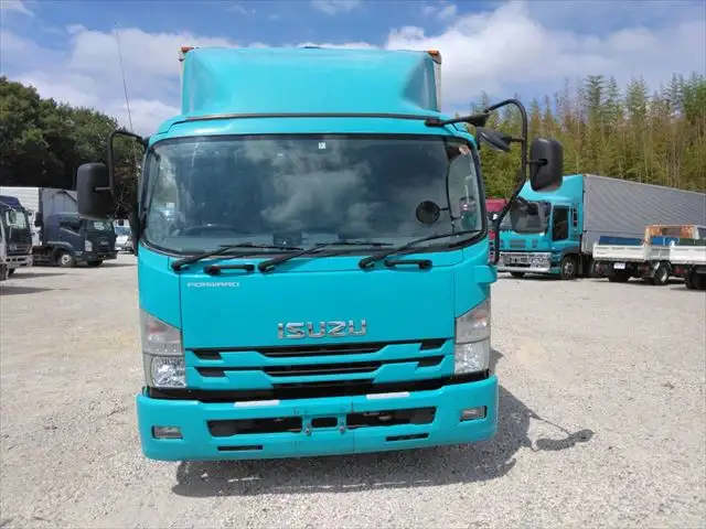 いすゞ フォワード 中型/増トン ウイング ベッド TKG-FRR90T2の中古トラック画像2