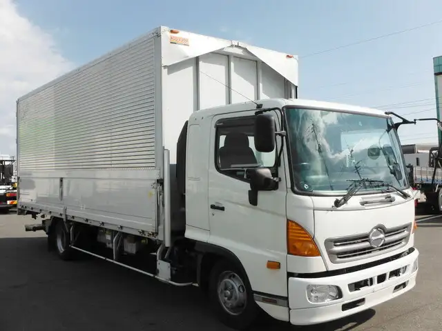 日野 レンジャー 中型/増トン アルミバン パワーゲート エアサスの中古トラック画像2