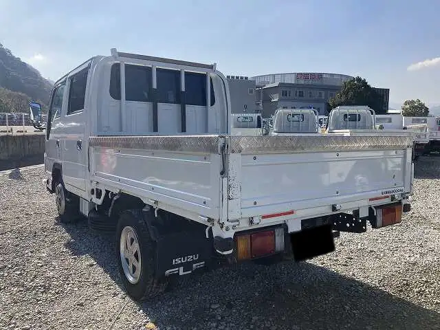 いすゞ エルフ 小型 平ボディ Wキャブ TRG-NJR85Aの中古トラック画像3