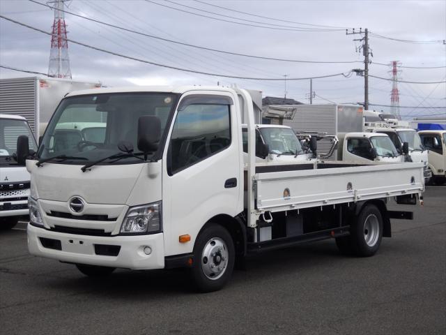 日野 デュトロ 小型 平ボディ ワイドロング 2RG-XZC710M